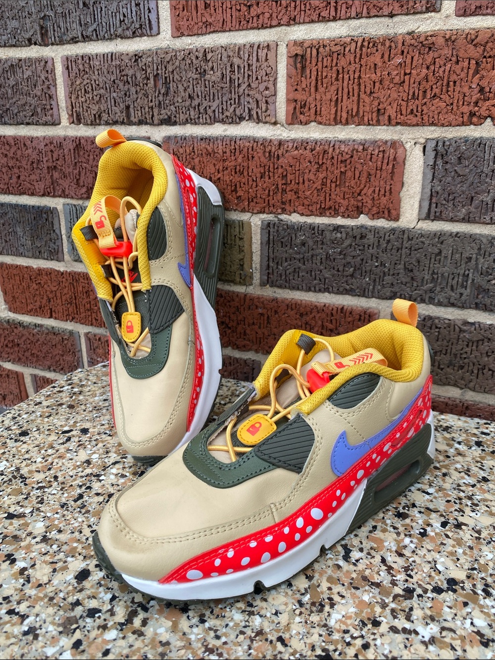 Nike Kids Beige Olive Yellow Red Polka-Dot Sneakers